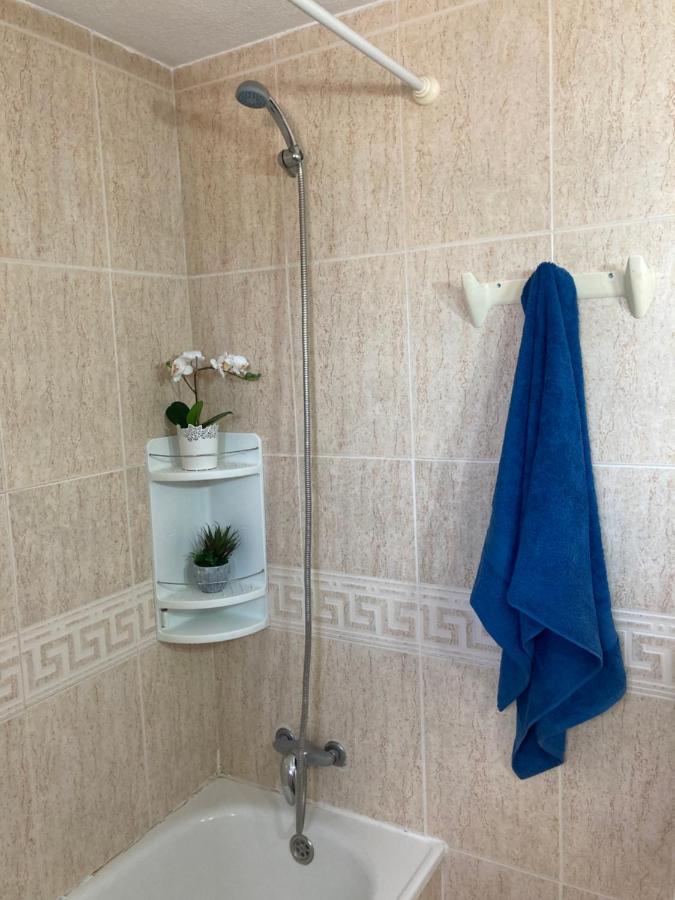 Preciosas Habitaciones En La Casa De May Арона Екстер'єр фото